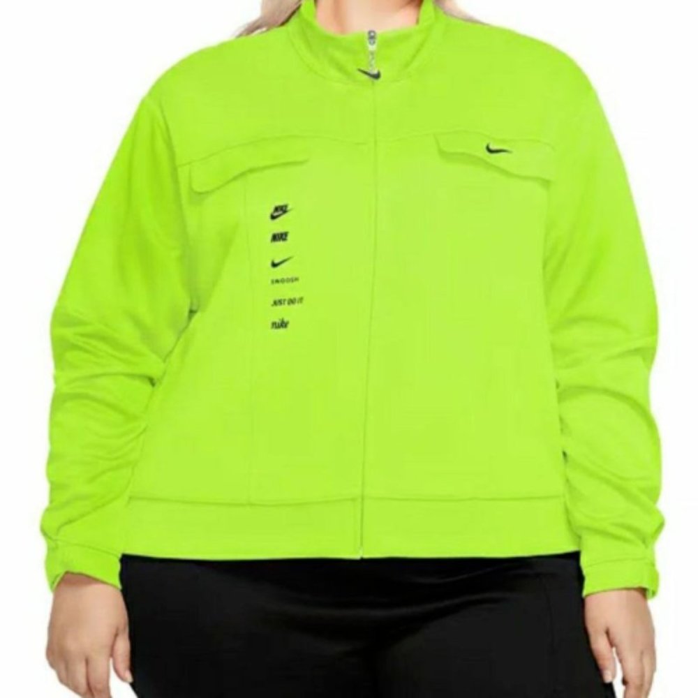 3 PIECES NIKE WOMENS 3X  NEW JACKET/ SHORTS BRA/ TANK